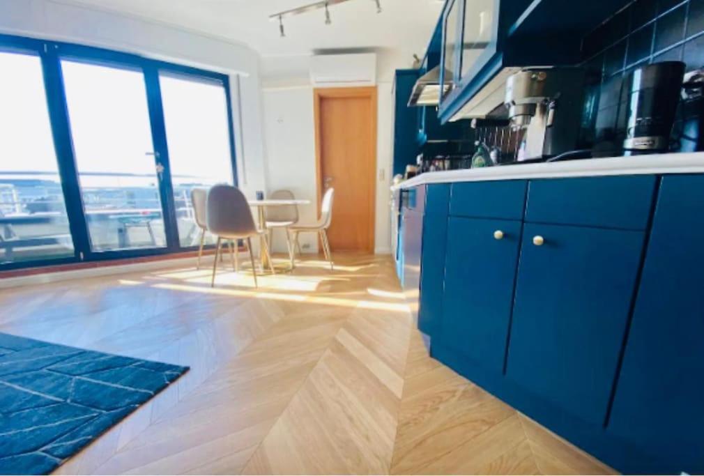 Luxury 1 Bedroom In Center With Terrace & Parking-51b Luxemburg