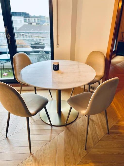Luxury 1 Bedroom In Center With Terrace & Parking-51b Luxemburg
